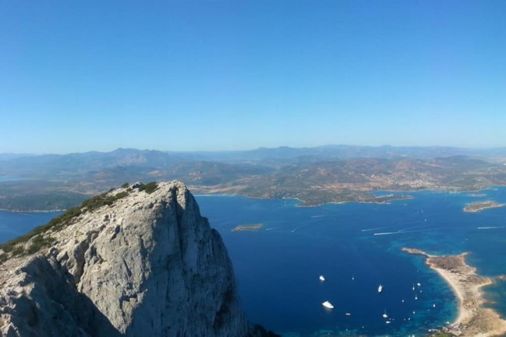 F4 Sa Pedra Romantica 1Piano Монте Петросу Екстериор снимка